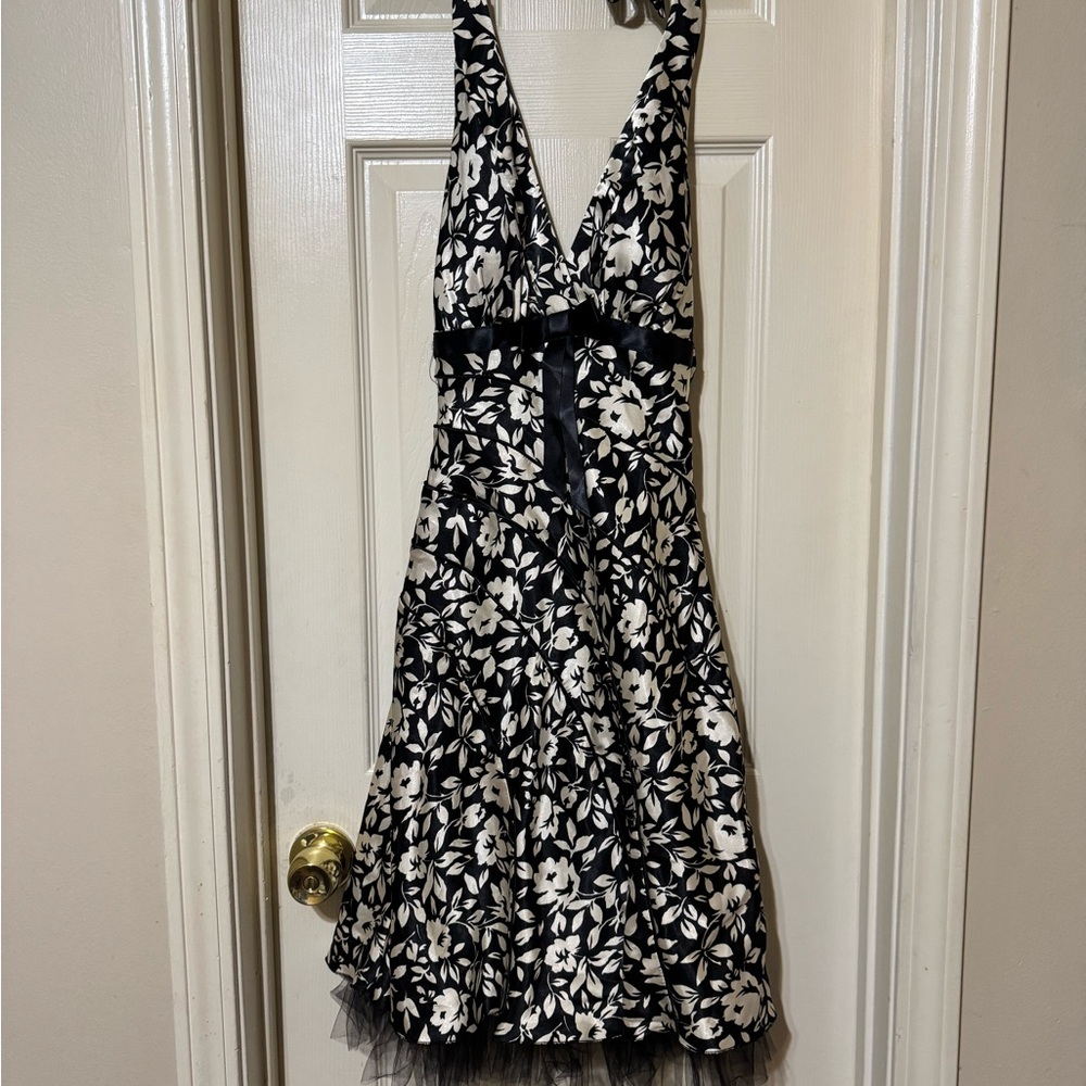Love Tease Black and White Floral Backless Dress